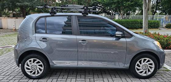VOLKSWAGEN UP 1.0 170 TSI TOTAL FLEX CONNECT 4P MANUAL VOLKSWAGEN UP 1.0 170 TSI TOTAL FLEX CONNECT 4P MANUAL